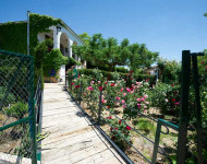 casa-rural-pernales-jardin