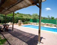 casa-rural-pernales-pergola