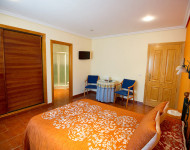 suite-hostal-guadiana-3